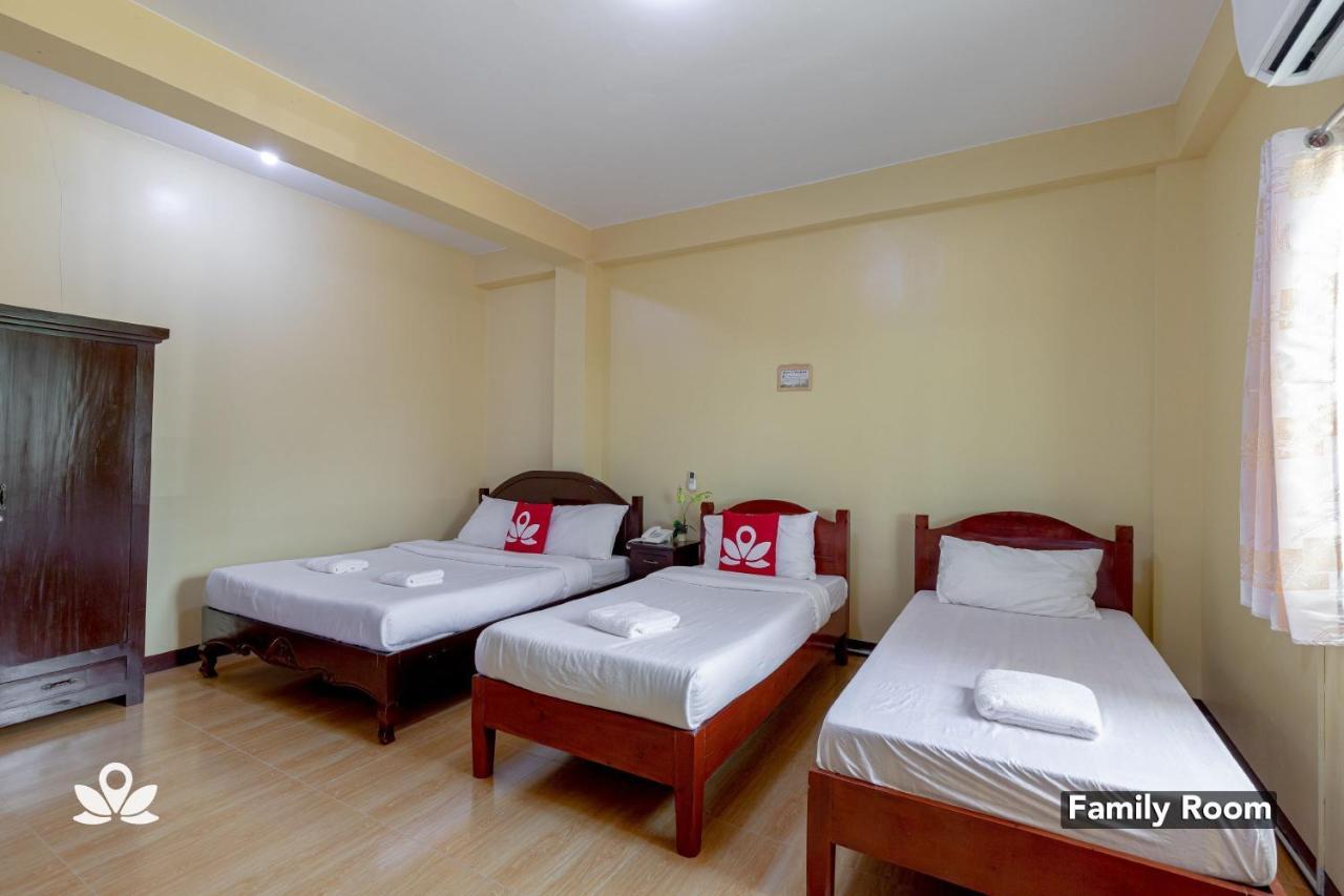 Zen Rooms Casa Venicia 카티클란 외부 사진