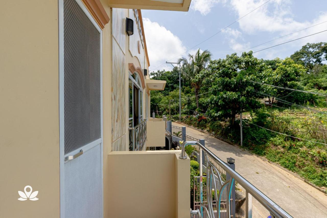 Zen Rooms Casa Venicia 카티클란 외부 사진